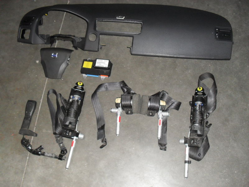 Airbagspecialist → Voorraad → volvo